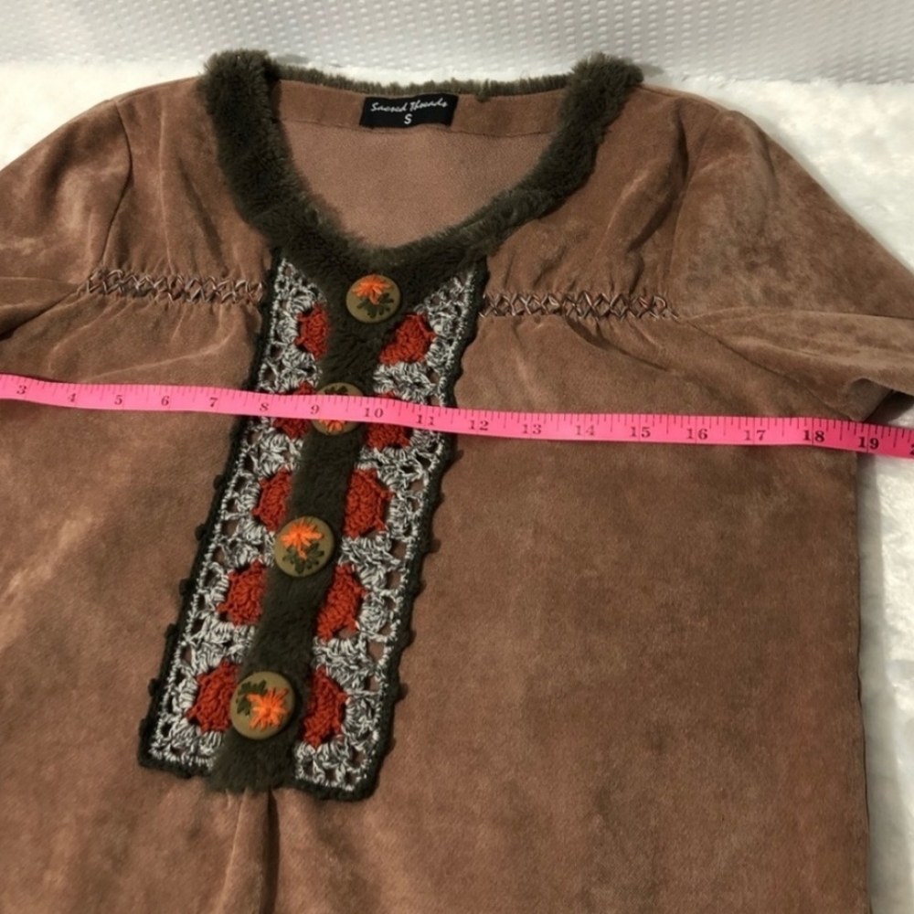 Scared Threads Dress - Picture 5 of 5